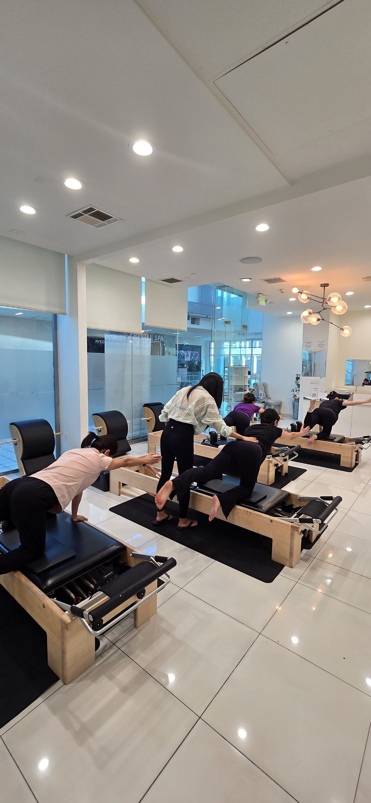 Pilates class moment 1
