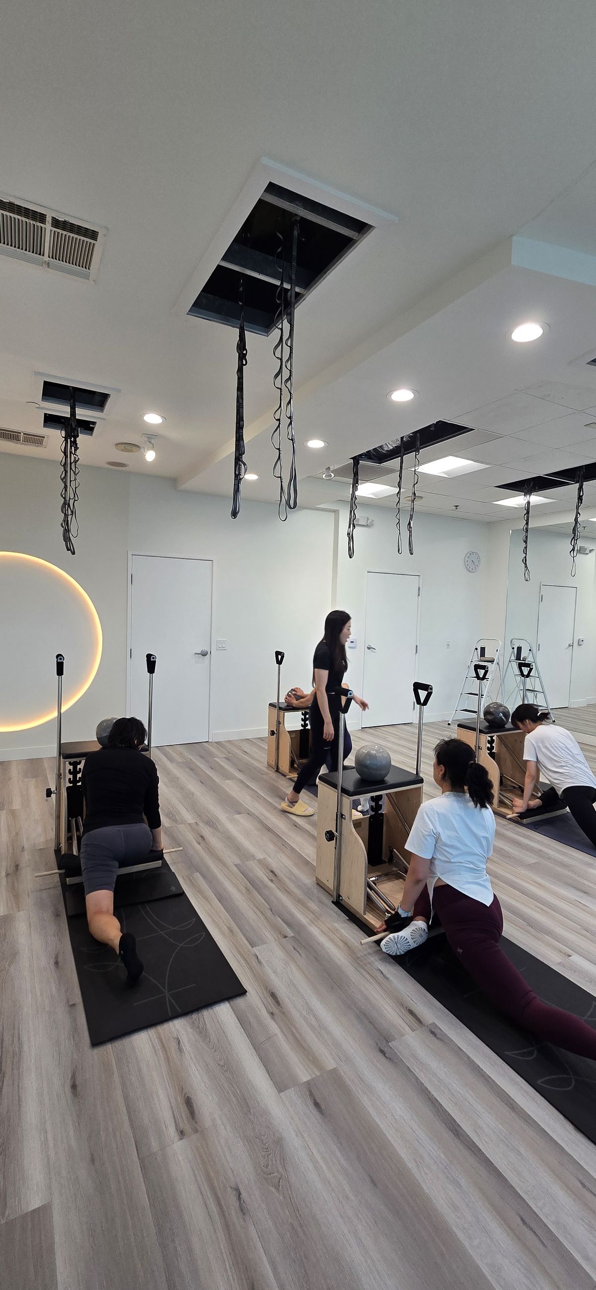Pilates class moment 2