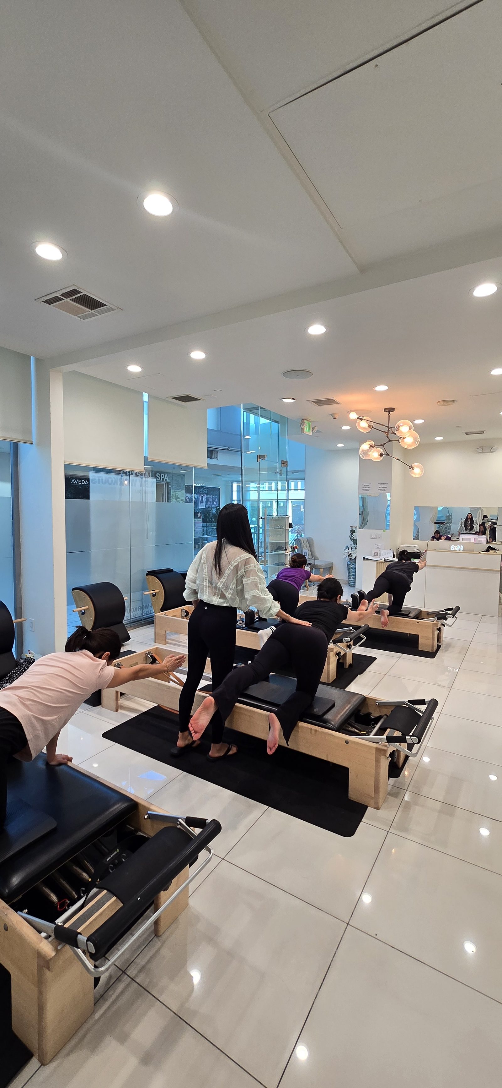 Pilates class moment 6